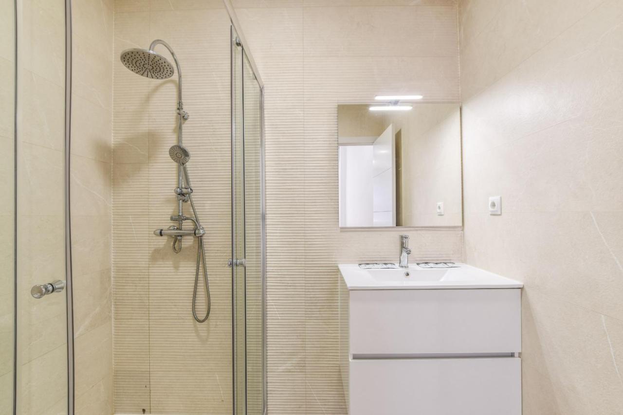 Apartamentos Reformados En Vallecas Madrid Kültér fotó